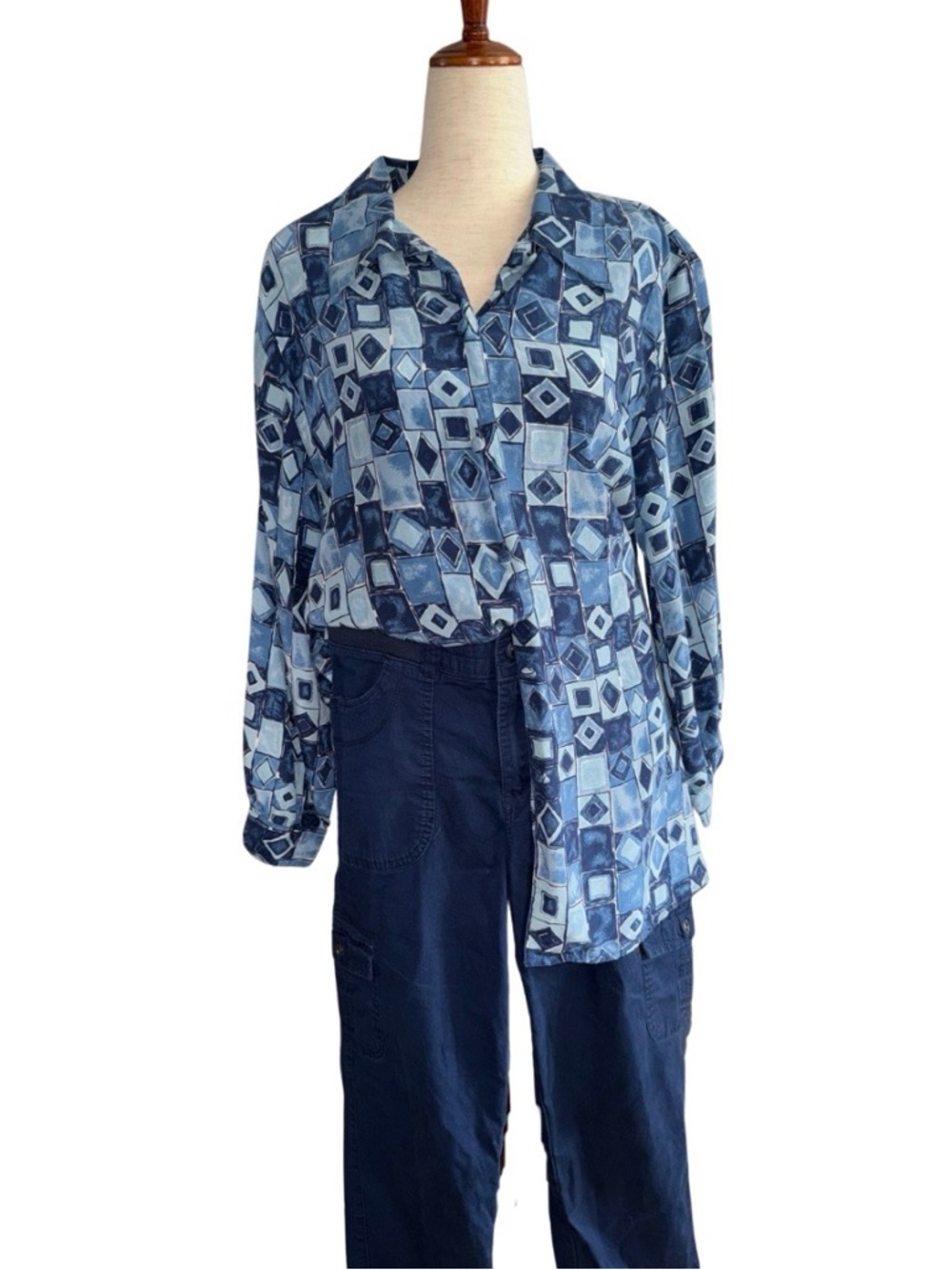 Vintage 90s Silk Blouse‎ Blue Geometric
Oversized 1X